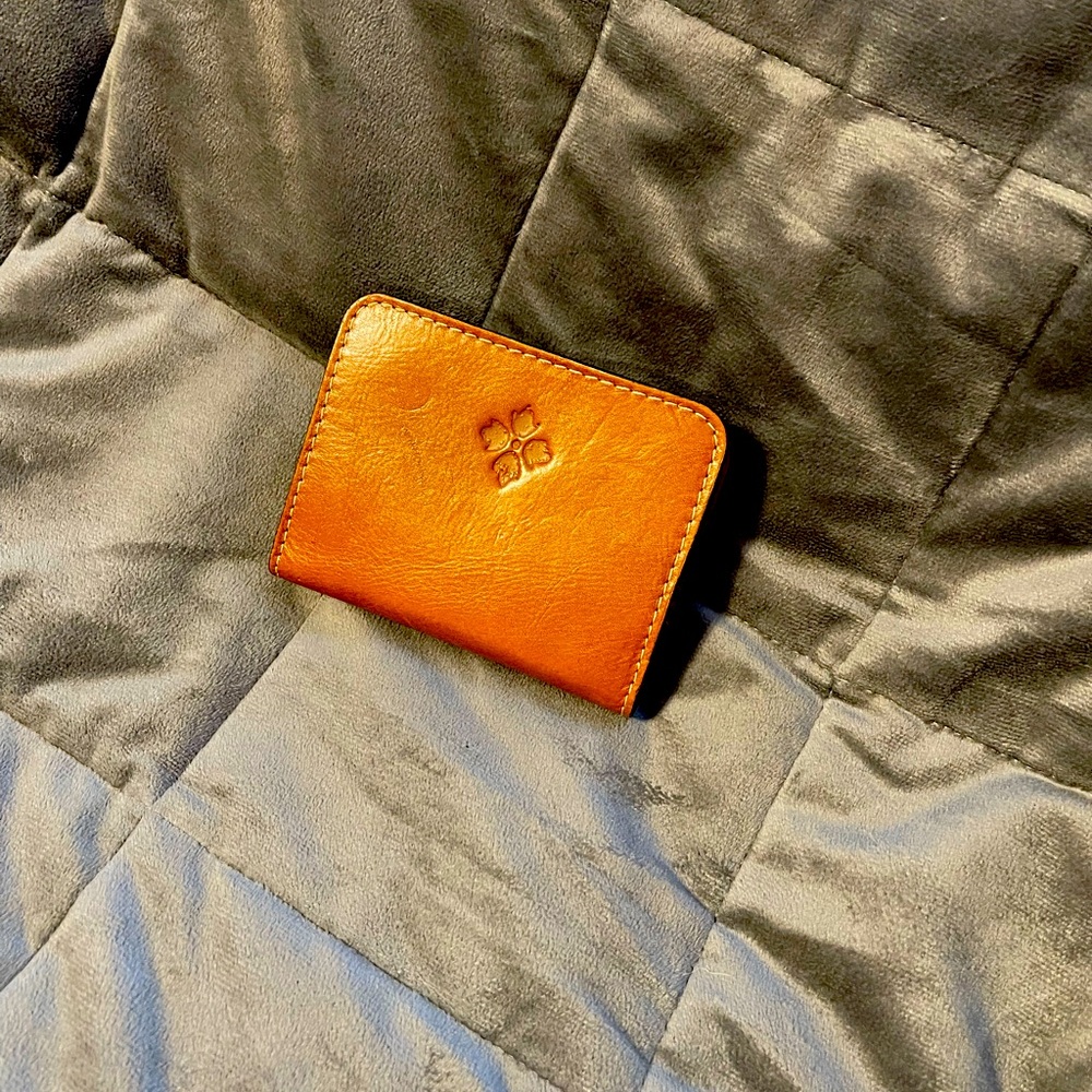 Patricia Nash mini wallet